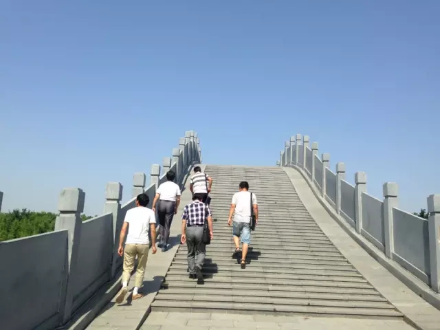 &#20048;&#40060;&#25163;&#26426;&#30331;&#24405;&#20837;&#21475;&#45;&#20048;&#40060;&#65288;&#20013;&#22269;&#65289;
